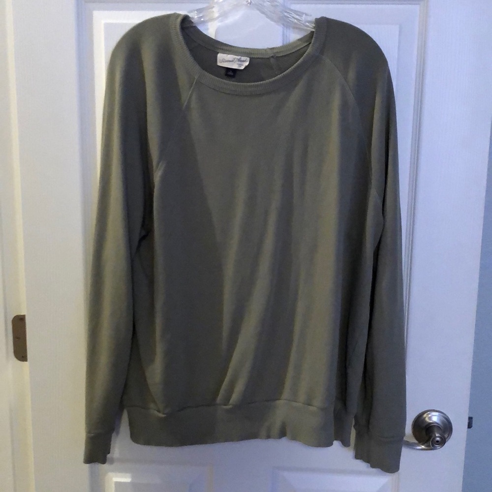 Long sleeve crew neck